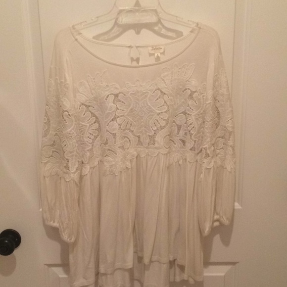 Anthropologie Tops - Anthropologie deletta size L white flowy top